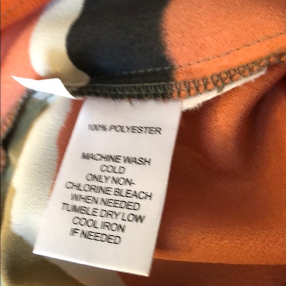 🌺Final price🌺 Ann Taylor LOFT top - Picture 6 of 6